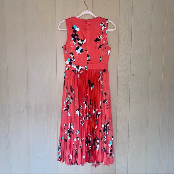 NWT Maggy London Gabby Floral Pleated Midi Dress Sleeveless Red/Teal Size 4 - Picture 8 of 16
